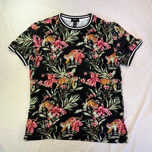 Forever 21 Men’s Medium T-Shirt (Black w/ jungle cat + floral pattern)
